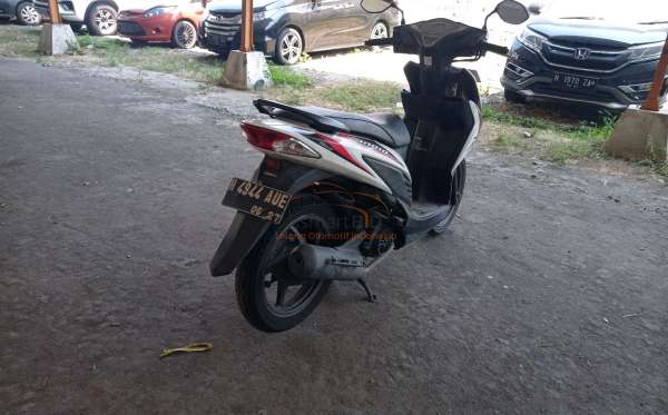 HONDA VARIO 110 ESP CW FI