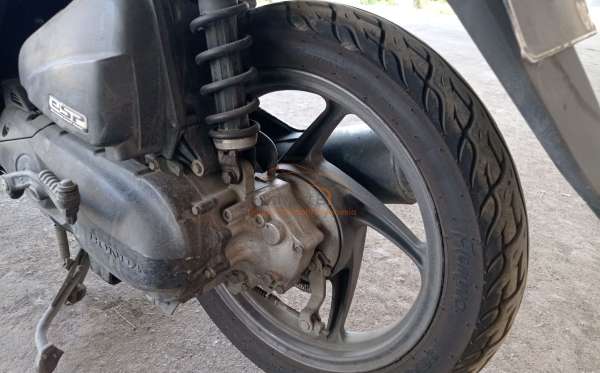 HONDA VARIO 110 ESP CW FI