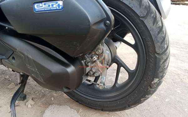 HONDA VARIO 160