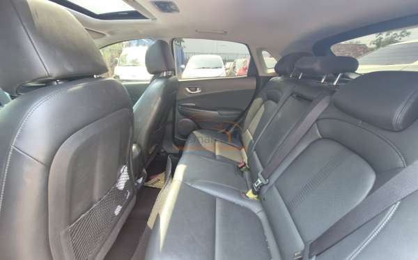 HYUNDAI KONA EV