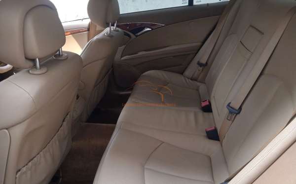 MERCEDES BENZ E 280