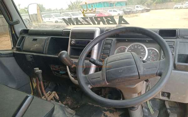 MITSUBISHI CANTER FE 75