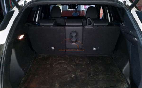 MITSUBISHI XFORCE ULTIMATE