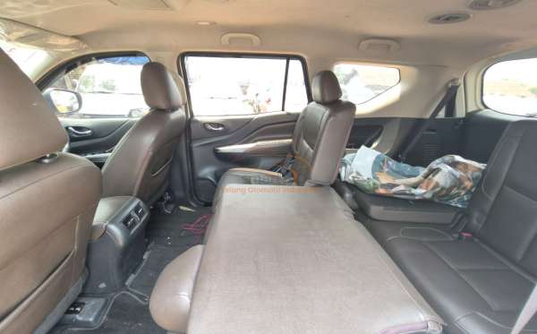 NISSAN TERRA VL