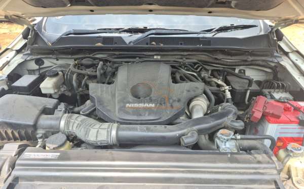 NISSAN TERRA VL