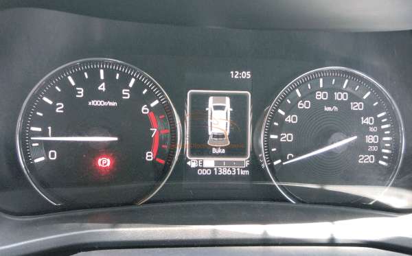 TOYOTA AVANZA
