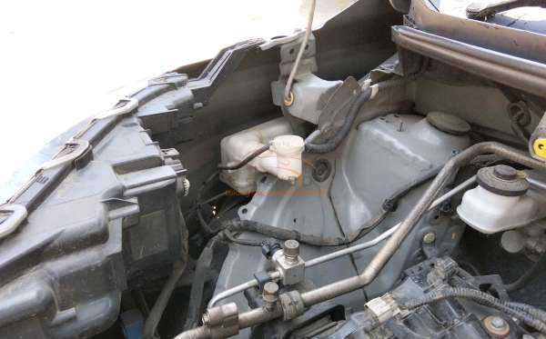 TOYOTA AVANZA