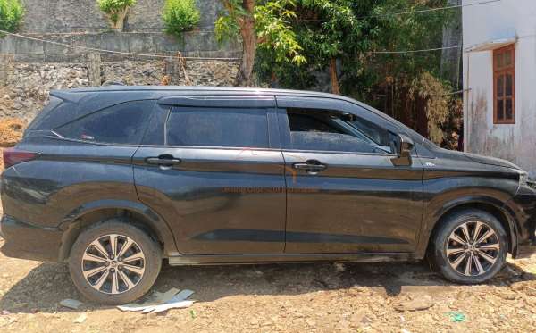 TOYOTA AVANZA