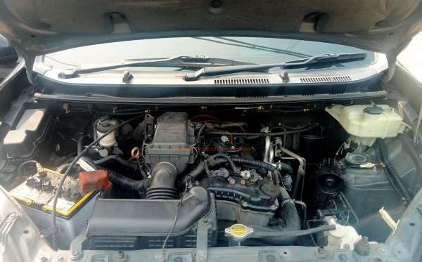 TOYOTA AVANZA G
