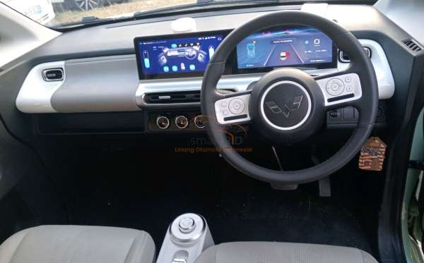 WULING AIR EV