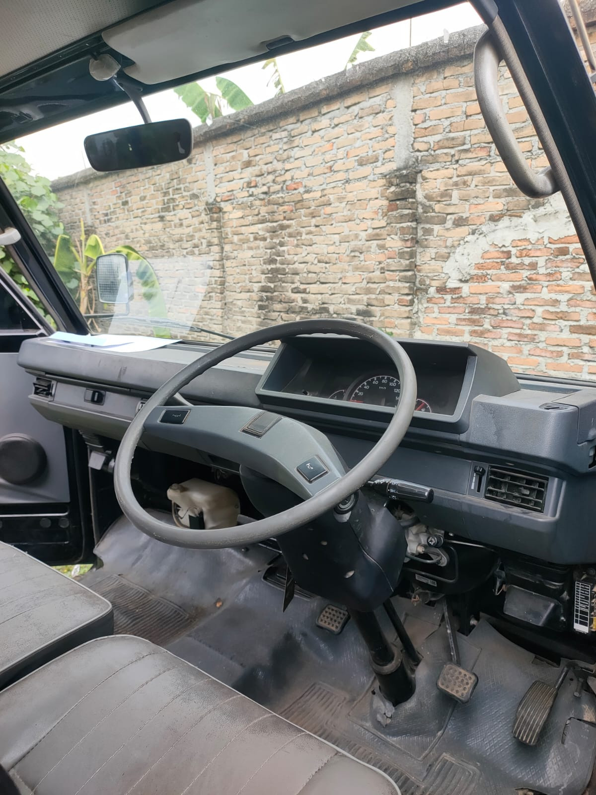 MITSUBISHI  L 300 L300 PU FB-R (4X2)