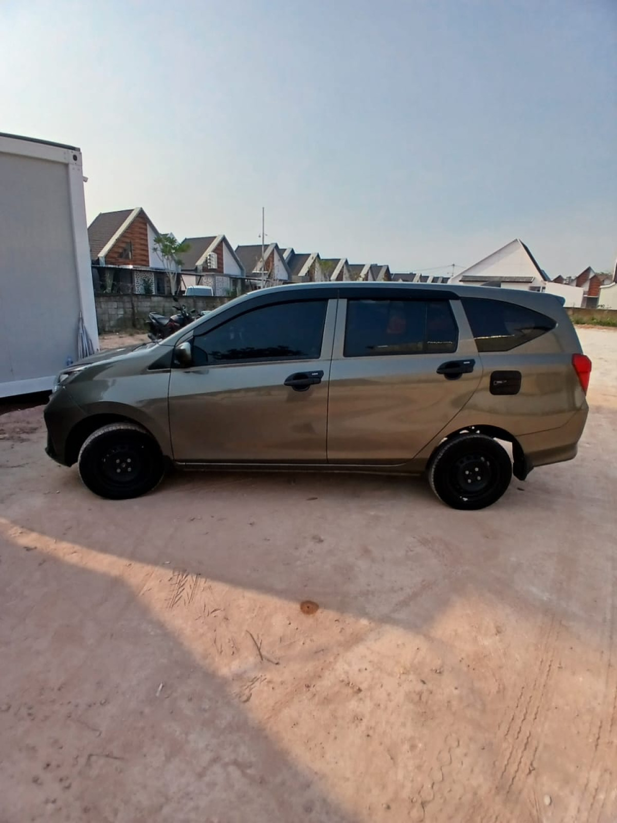 DAIHATSU SIGRA M