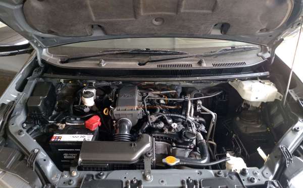 DAIHATSU XENIA