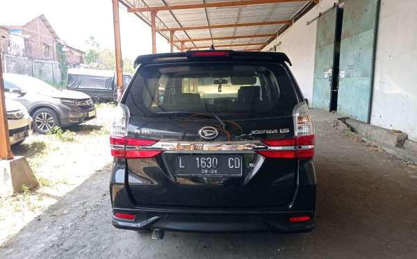 DAIHATSU XENIA