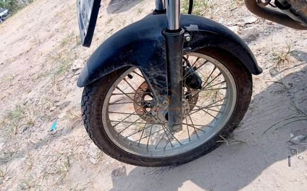 HONDA CB 150 Verza