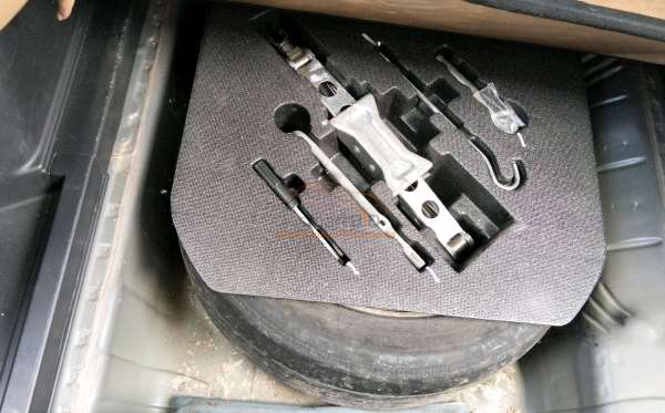 HONDA HRV 1.8 RS CVT CKD PRESTIGE