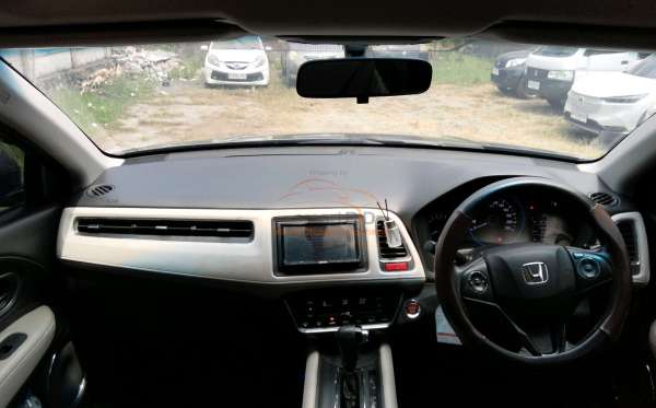 HONDA HRV 1.8 RS CVT CKD PRESTIGE