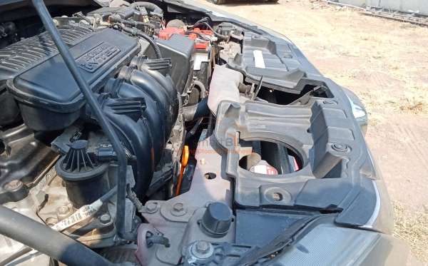 HONDA MOBILIO DD4 1.5 S