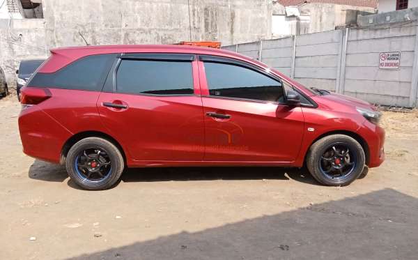 HONDA MOBILIO DD4 1.5 S