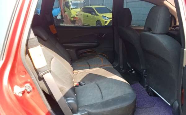 HONDA MOBILIO DD4 1.5 S