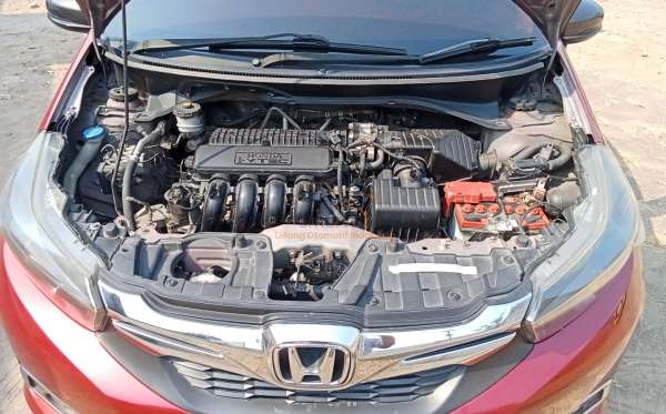 HONDA MOBILIO DD4 1.5 S