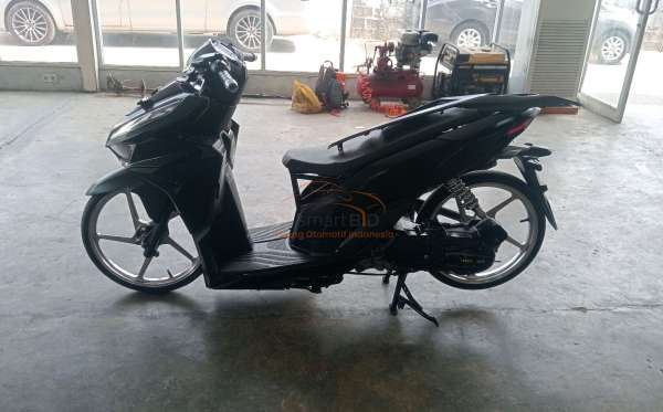 HONDA  VARIO 125