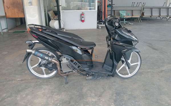 HONDA  VARIO 125