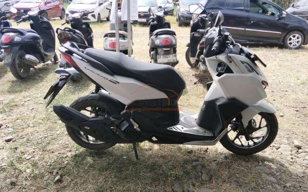 HONDA  VARIO 160