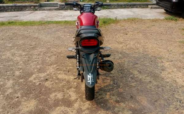 HONDA  CB 150 Verza