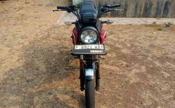 HONDA  CB 150 Verza