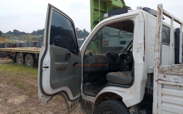 ISUZU PHR54U