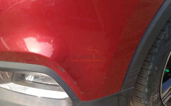 MG ZS LUX
