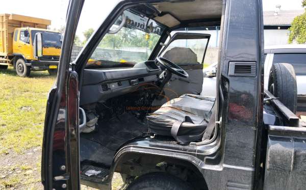 MITSUBISHI L300 PU FB-R (4X2)