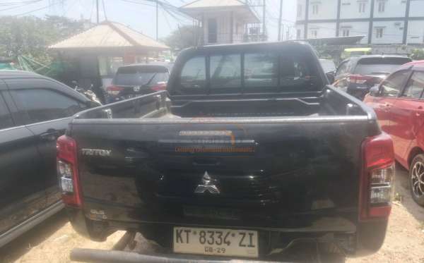 MITSUBISHI DC GLS 4X4