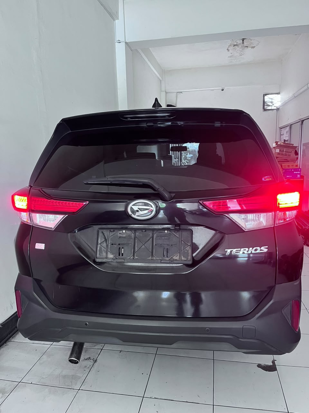 DAIHATSU TERIOS  X