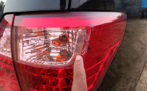 TOYOTA ALPHARD 2.4 G A/T