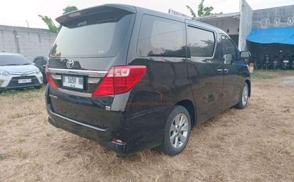 TOYOTA ALPHARD 2.4 G A/T