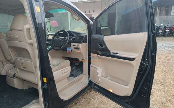 TOYOTA ALPHARD 2.4 G A/T