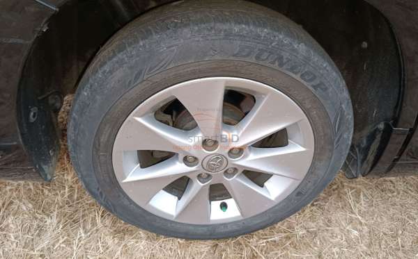 TOYOTA ALPHARD 2.4 G A/T