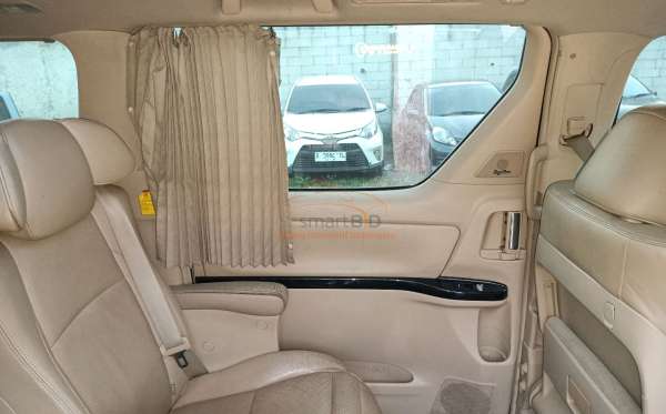 TOYOTA ALPHARD 2.4 G A/T