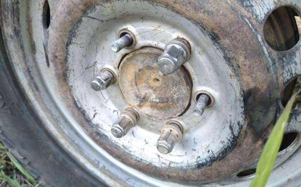 TOYOTA HILUX 2.4G DC