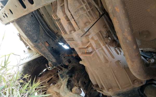 TOYOTA HILUX 2.4G DC
