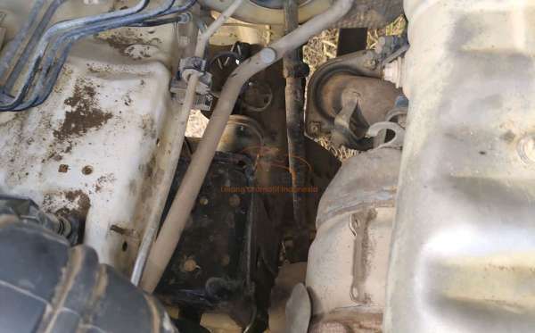 TOYOTA HILUX 2.4G DC