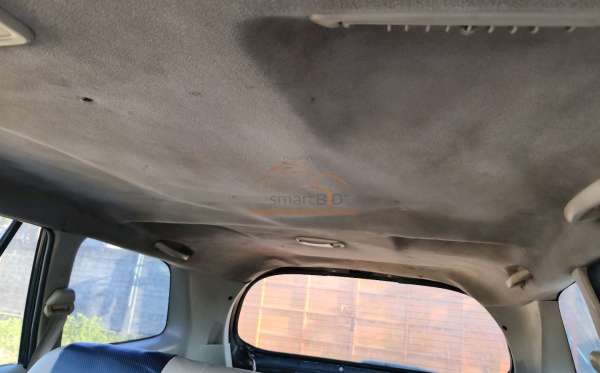 TOYOTA  INNOVA  V