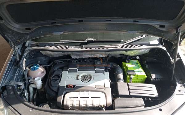 VW TOURAN 1.4
