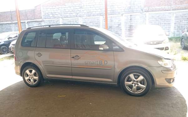 VW TOURAN 1.4