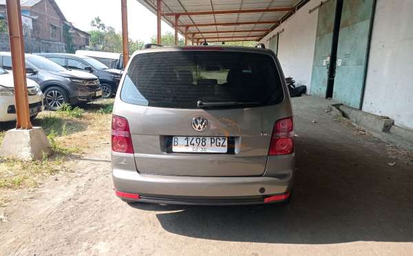 VW TOURAN 1.4