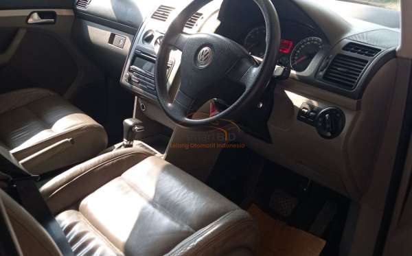VW TOURAN 1.4