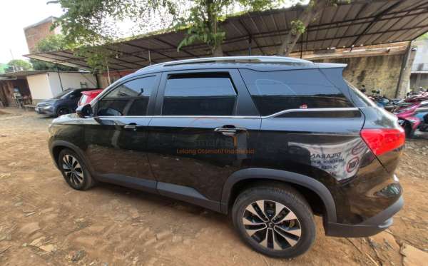 WULING ALMAZ 1.5L T LUX
