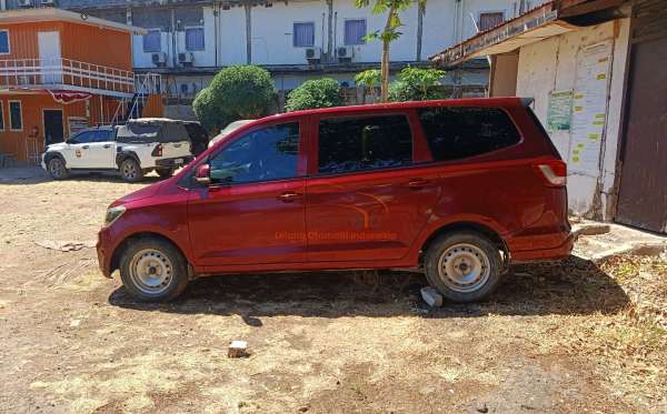 WULING FORMO MB 8F
